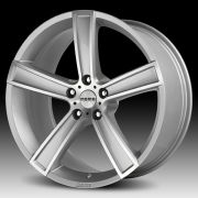 Диск литой MOMO 8x18R 5/114,3 Glossy Silver-Polished